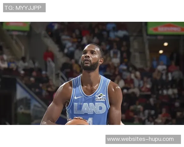 11月16日骑士对阵黄蜂精彩赛事回顾与分析赛季战绩与球员表现一览